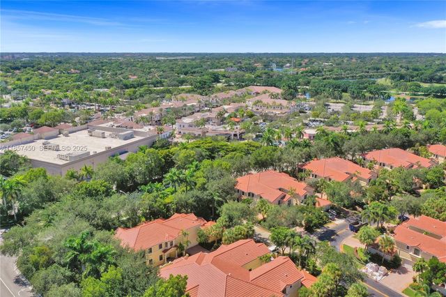 1577 Passion Vine Circle 92, Weston, FL 33326