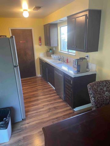 4410 Melody Lane, Redding, CA 96001