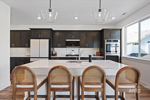 3411 S Siduri Place, Meridian, ID 83642