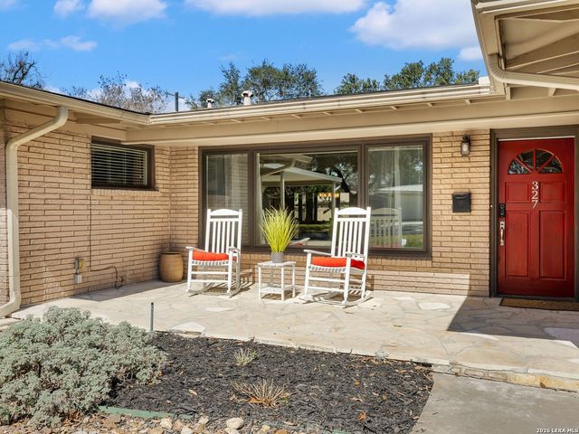 327 Tophill, San Antonio, TX 78209