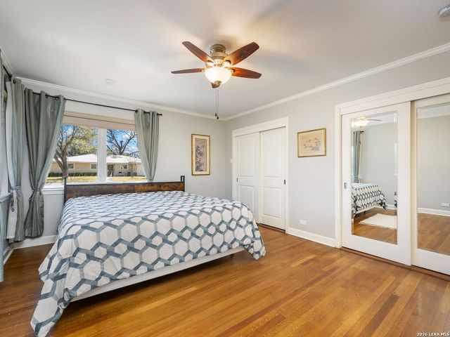 327 Tophill, San Antonio, TX 78209