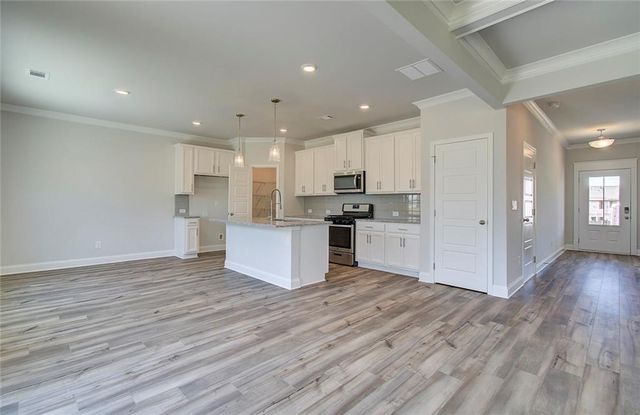1751 Branthaven Lane, Auburn, GA 30011