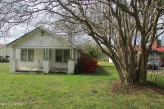 4627 Bearskin Road, Clinton, NC 28328