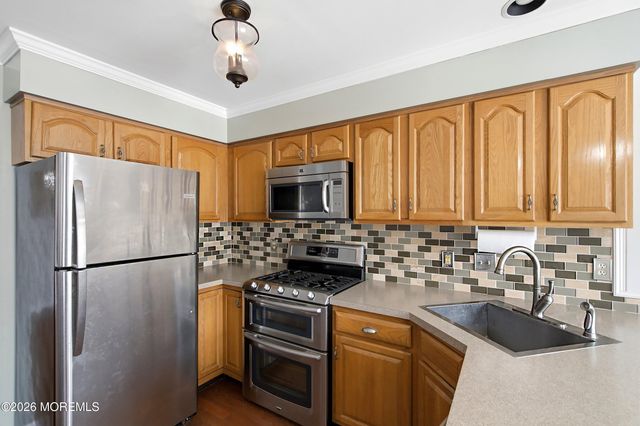804 Carnaby Lane 847, Toms River, NJ 08753
