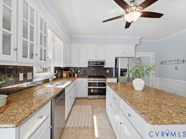 12801 Craystone Cir, Midlothian, VA 23113