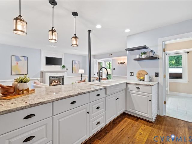12801 Craystone Cir, Midlothian, VA 23113
