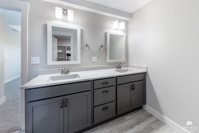 9168 Grammar Court, Manhattan, KS 66502