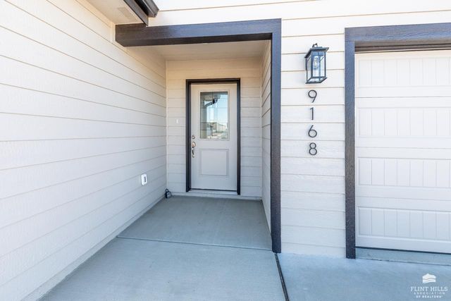 9168 Grammar Court, Manhattan, KS 66502