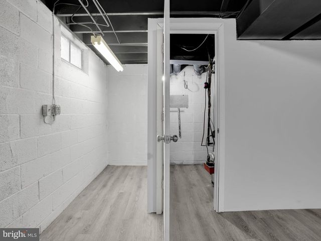 7923 HICKORY RD, Stewartstown, PA 17363