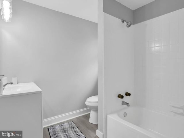 7923 HICKORY RD, Stewartstown, PA 17363