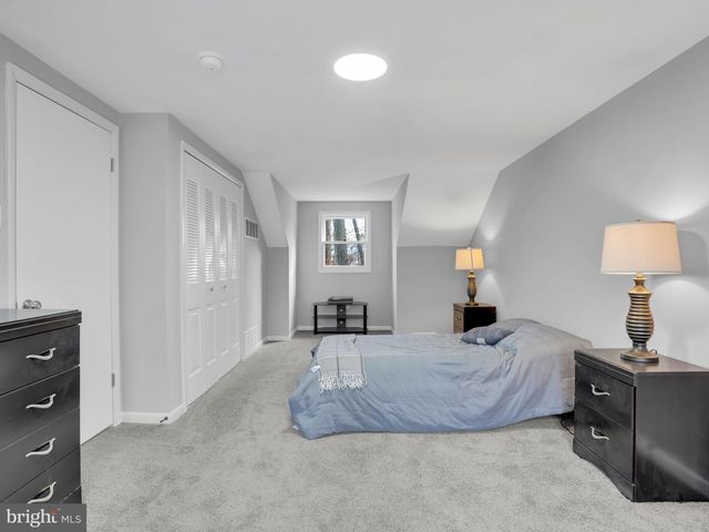 7923 HICKORY RD, Stewartstown, PA 17363