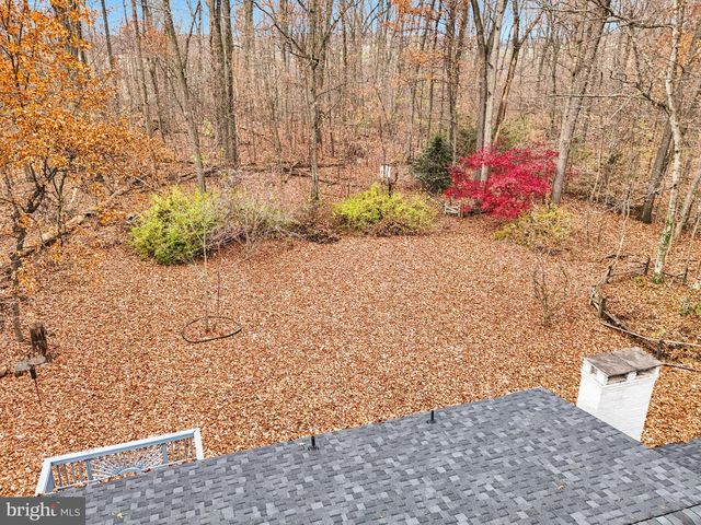 7923 HICKORY RD, Stewartstown, PA 17363