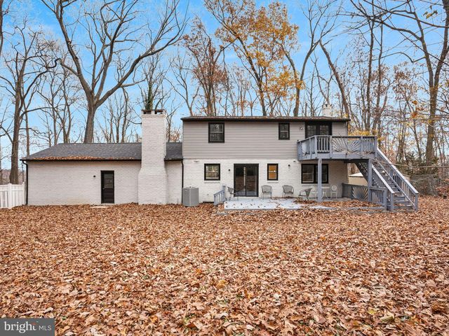 7923 HICKORY RD, Stewartstown, PA 17363