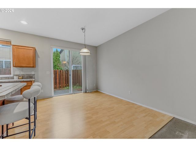 1215 Sw 175TH Ave, Beaverton, OR 97003