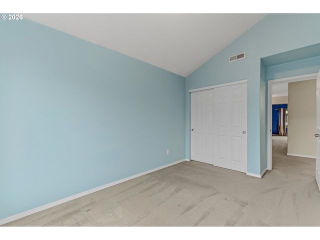 1215 Sw 175TH Ave, Beaverton, OR 97003