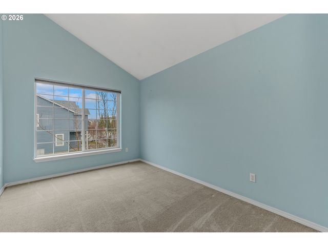 1215 Sw 175TH Ave, Beaverton, OR 97003