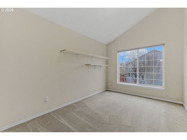 1215 Sw 175TH Ave, Beaverton, OR 97003