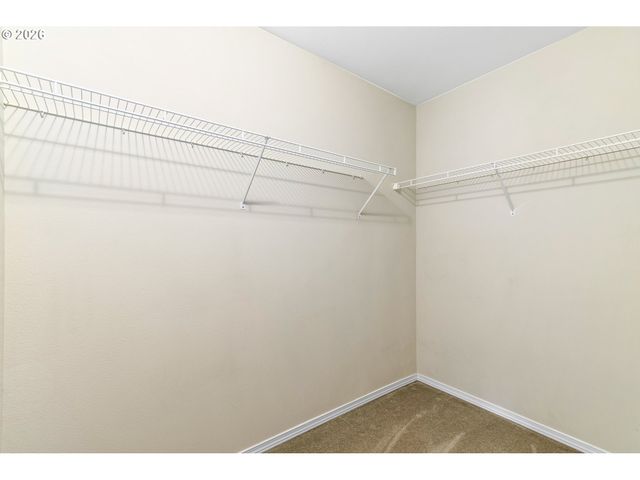 1215 Sw 175TH Ave, Beaverton, OR 97003