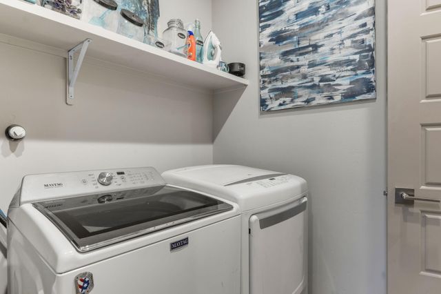 1694 Tesoro Loop NW, Los Lunas, NM 87031