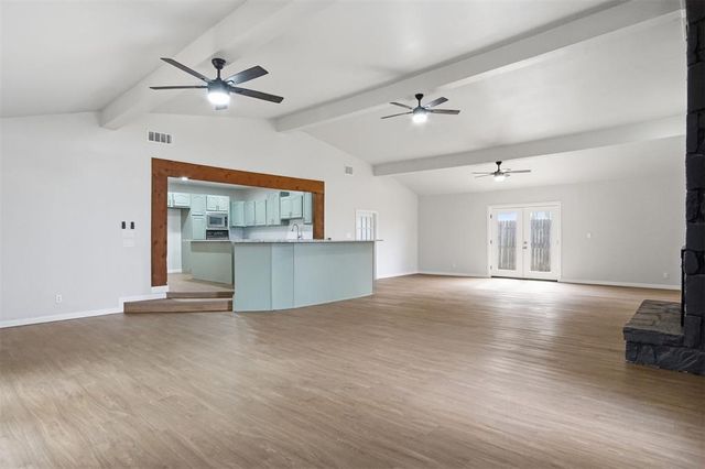 5101 NW 47th Street, Warr Acres, OK 73122