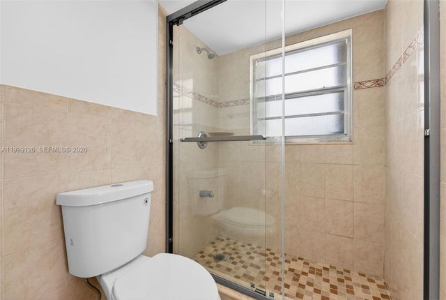 8250 Byron Ave 404, Miami Beach, FL 33141