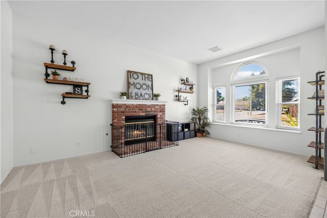 2111 W Avenue K9, Lancaster, CA 93536