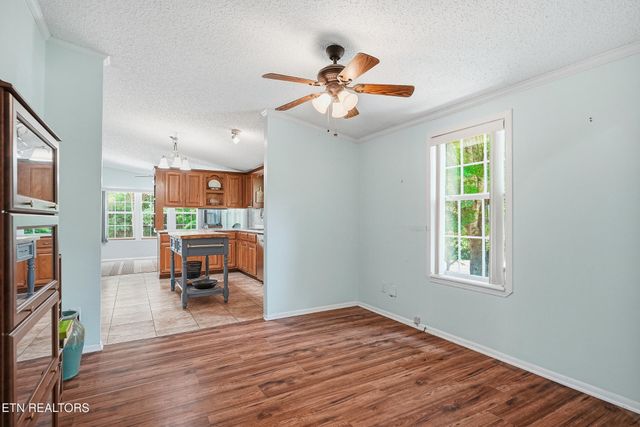 128 Prestonwood Drive, Crossville, TN 38558