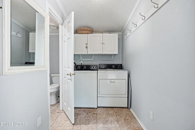 128 Prestonwood Drive, Crossville, TN 38558