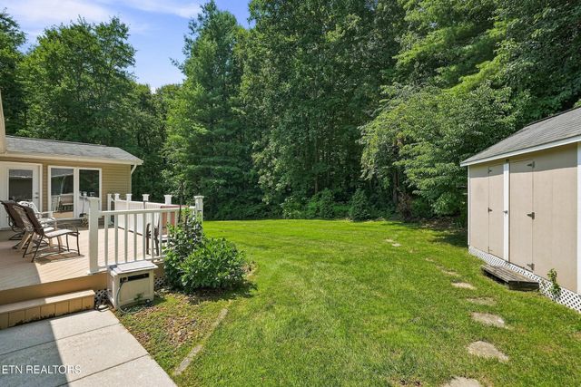 128 Prestonwood Drive, Crossville, TN 38558
