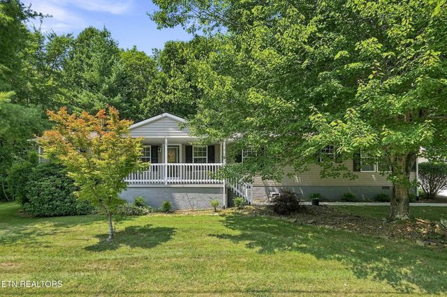 128 Prestonwood Drive, Crossville, TN 38558