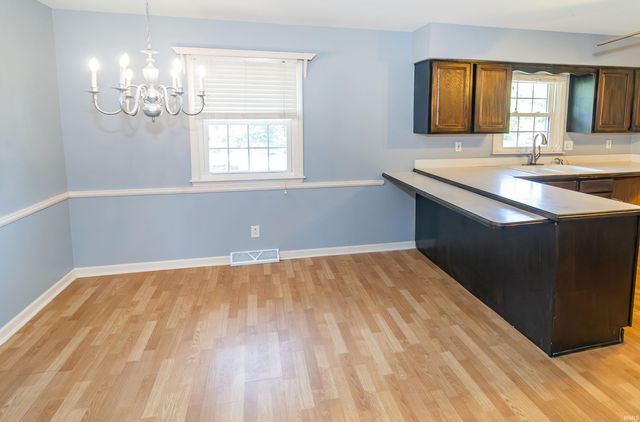 8311 Sycamore Drive, Newburgh, IN 47630