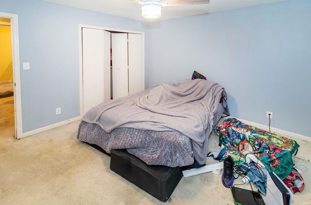 8311 Sycamore Drive, Newburgh, IN 47630