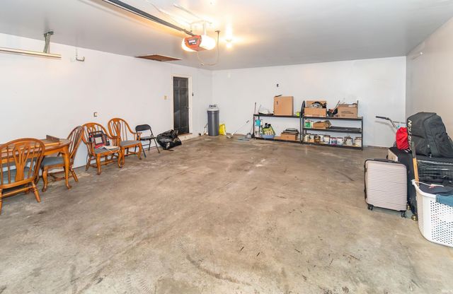 8311 Sycamore Drive, Newburgh, IN 47630