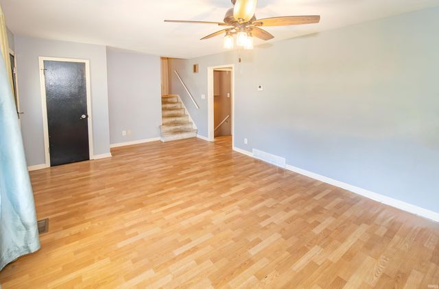 8311 Sycamore Drive, Newburgh, IN 47630
