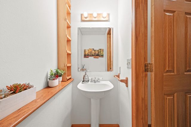 493 California Street NW, Hutchinson, MN 55350