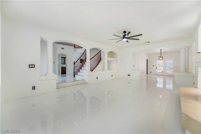 7526 Gossamer Wind Street, Las Vegas, NV 89139