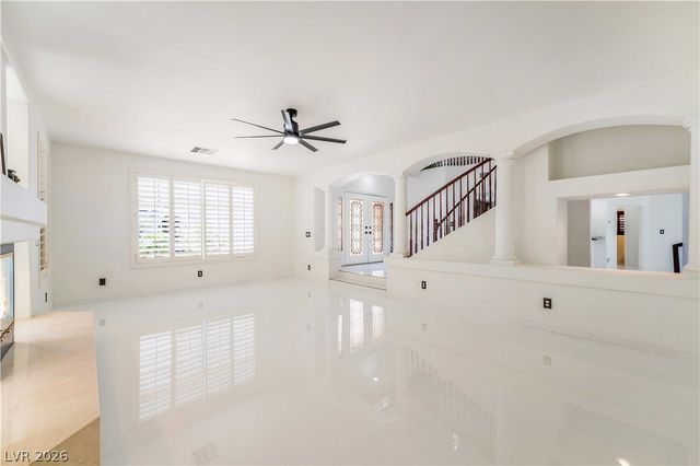 7526 Gossamer Wind Street, Las Vegas, NV 89139