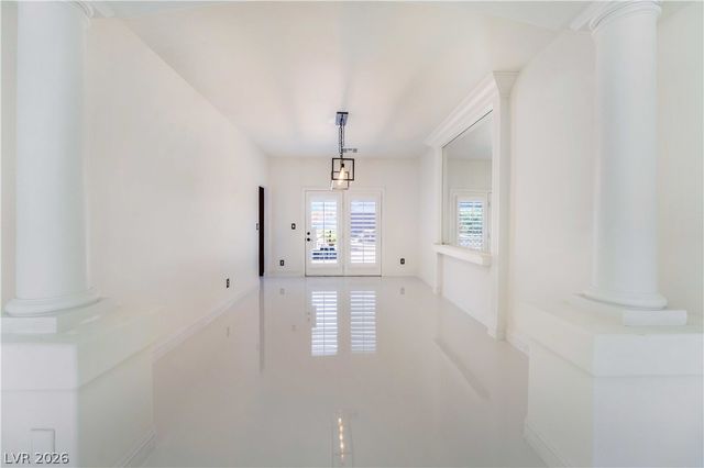 7526 Gossamer Wind Street, Las Vegas, NV 89139