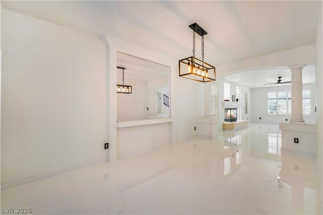 7526 Gossamer Wind Street, Las Vegas, NV 89139
