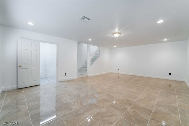 7526 Gossamer Wind Street, Las Vegas, NV 89139