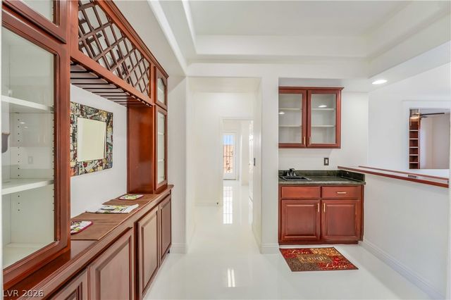7526 Gossamer Wind Street, Las Vegas, NV 89139