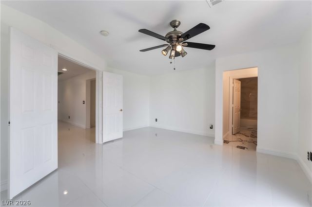 7526 Gossamer Wind Street, Las Vegas, NV 89139