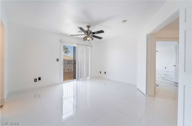7526 Gossamer Wind Street, Las Vegas, NV 89139