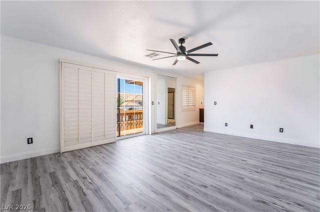 7526 Gossamer Wind Street, Las Vegas, NV 89139