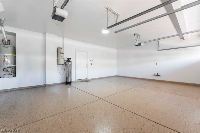 7526 Gossamer Wind Street, Las Vegas, NV 89139