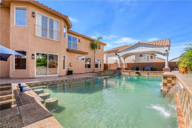 7526 Gossamer Wind Street, Las Vegas, NV 89139
