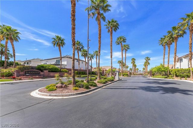 7526 Gossamer Wind Street, Las Vegas, NV 89139