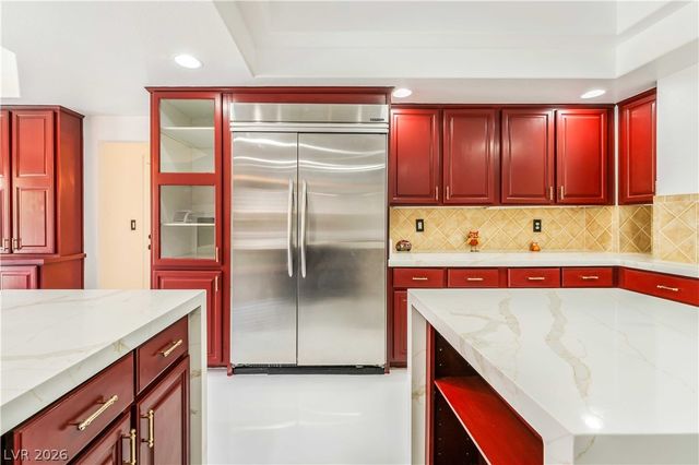 7526 Gossamer Wind Street, Las Vegas, NV 89139