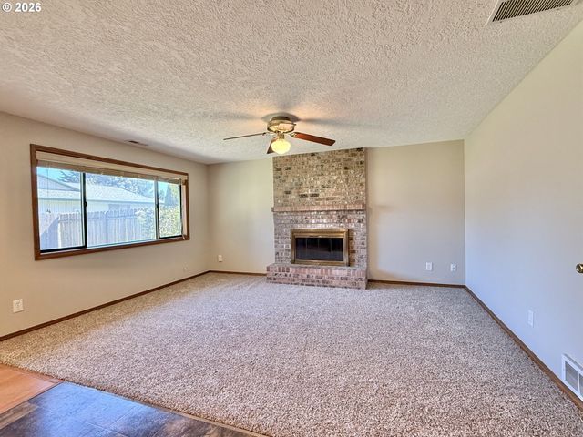 4615 Ne 25TH Ct, Vancouver, WA 98663