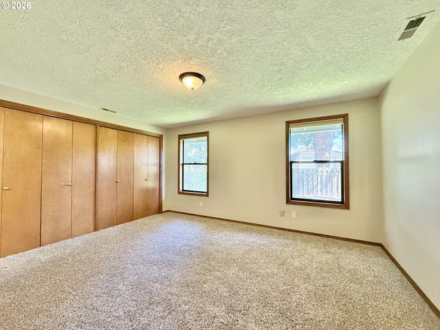 4615 Ne 25TH Ct, Vancouver, WA 98663